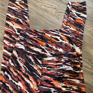 Lululemon Bold Tiger Stripe Leggings